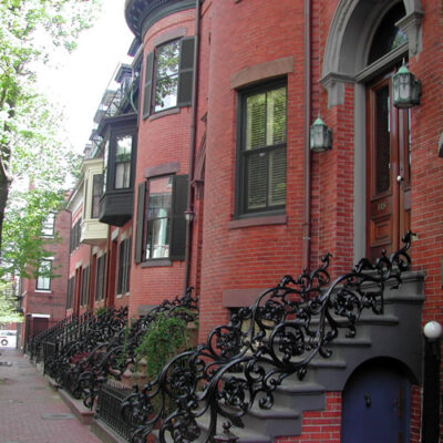 Boston - Brookline Bed & Breakfast Nightly Rooms | B&Bs In Boston MA